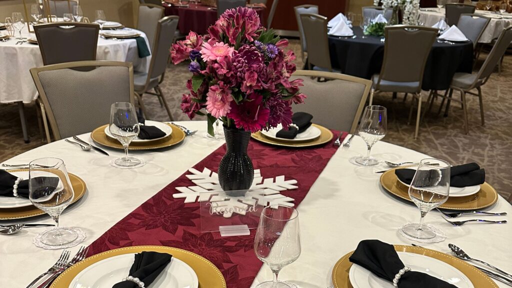 The Red Room table decorated with snowflake themed wedding